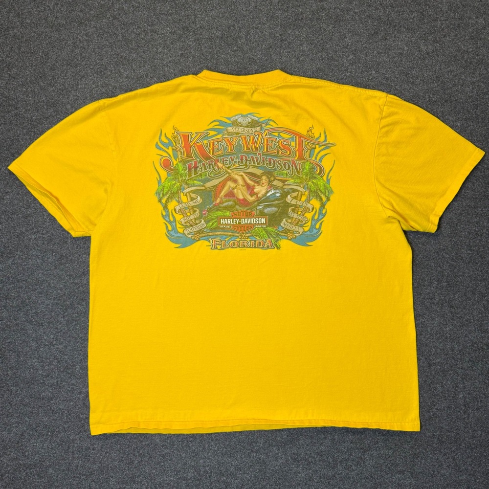 Harley Davidson T-Shirt Mens XXL Yellow Key West Florida Pinup Graphic 2010 Tee